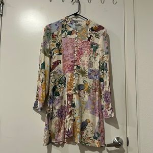 It has been worn 1 time. It is so short for me.